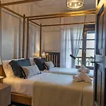 Pelion Luxury Ivy *