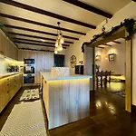 Villa Pelion Luxury Ivy *