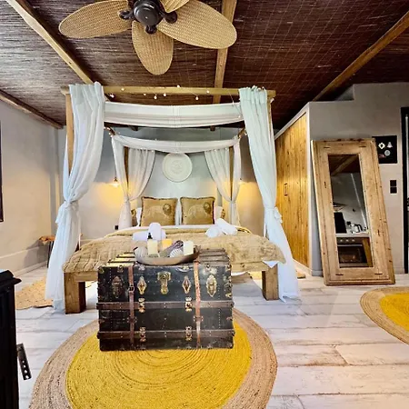 Pelion Luxury Ivy Willa