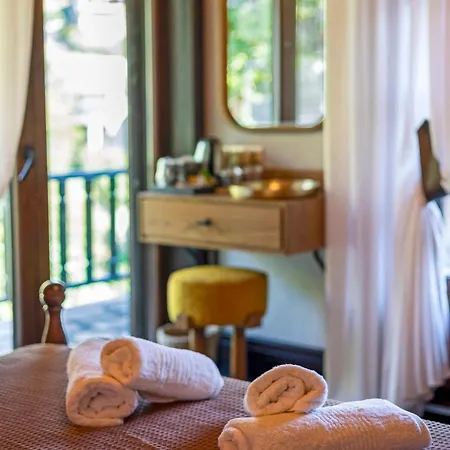 Villa Pelion Luxury Ivy *