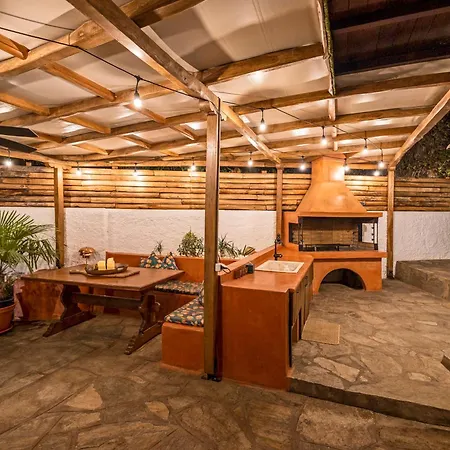 Villa Pelion Luxury Ivy *